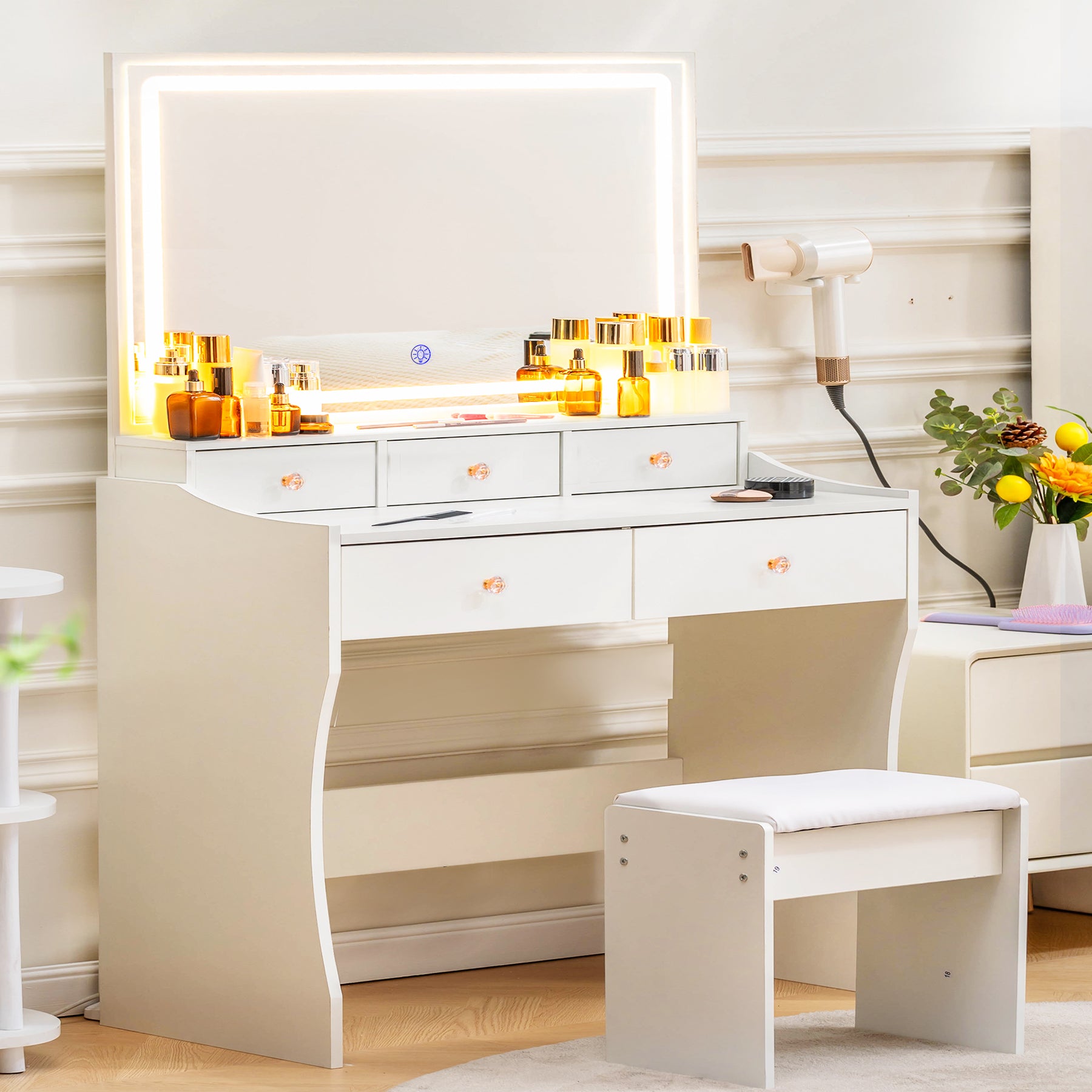 COMHOMA Makeup Vanity Set B200 WMT