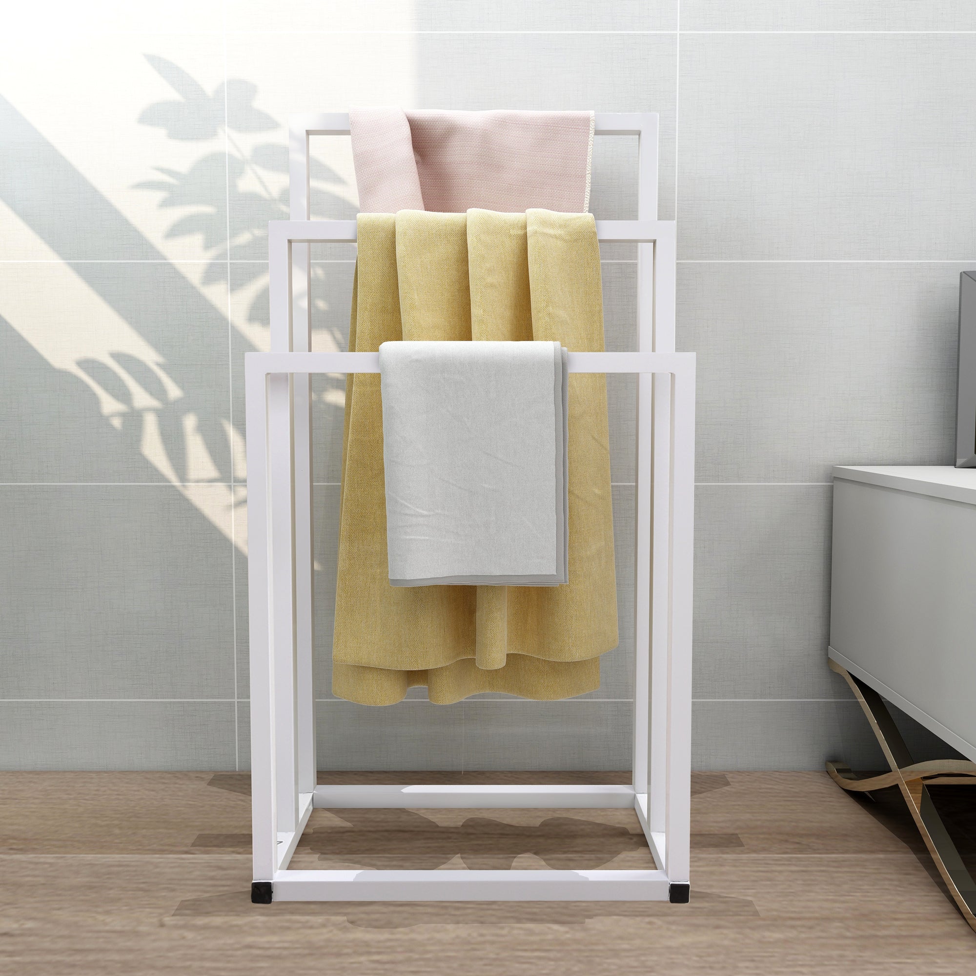 Metal Freestanding Towel Rack 3 Tiers